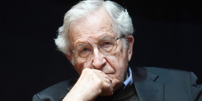 Chomsky’den Trump uyarısı: Amerika’da yeni bir ekonomik kriz yolda