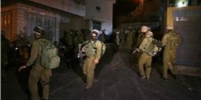 Siyonist İsrail Güçleri Nablus’un Birçok Beldesine Baskın Düzenledi