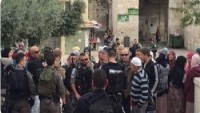 Kısıtlamalar Filistinlileri Mescid-i Aksa’ya Gitmekten Alıkoymadı