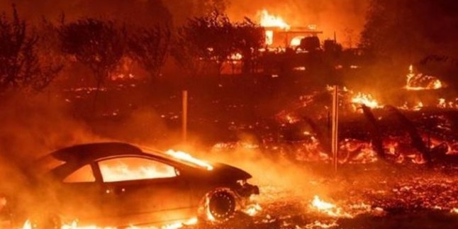 California’daki yangında 5 ölü, 150 bin tahliye
