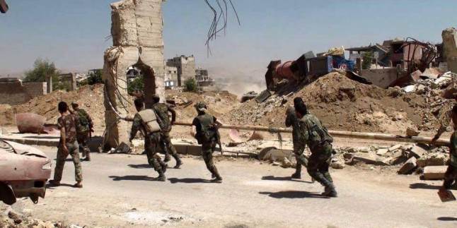 Suriye Ordusu Siyonist İsrail Destekli Nusra Teröristlerin Saldırısını Geri Püskürttü: 60 Ölü