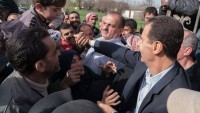 Beşşar Esad Doğu Guta’da Terörden Kurtarılan Vatandaşlarla Bir Araya Geldi