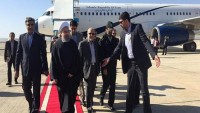 Hasan Ruhani: İranlılar 11 Şubat törenine coşkuyla katılarak düşmanlara sert bir yanıt verdi