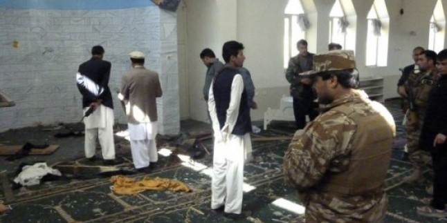 Afganistan’da camiye bombalı saldırı: 5 yaralı