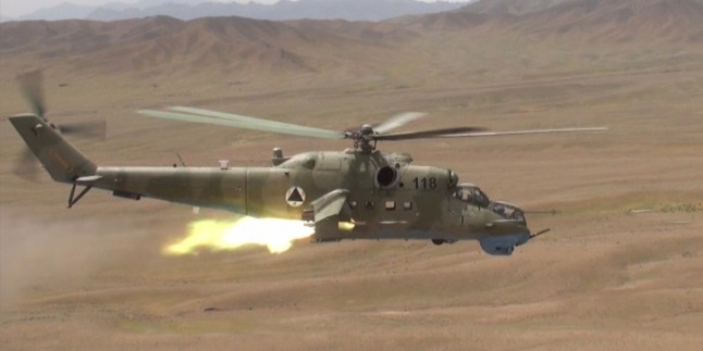 Afgan ordusu hava saldırısında 18 sivili öldürdü