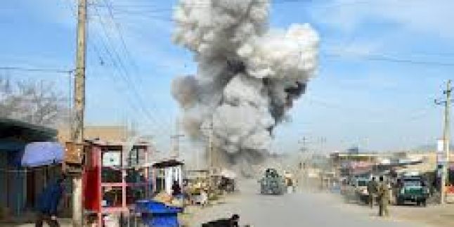 Afganistan’ın Helman kentinde emniyet müdürlüğüne saldırı düzenlendi