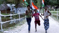 Bangladeş ve Hindistan arasında ada takası