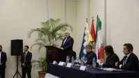 Zarif: İran ve Bolivya yan yanalar