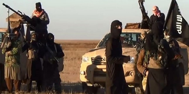 IŞİD, Kerkük’ün güneybatısında en az 10 sivili öldürdü, cesetlerini elektrik direklerine astı