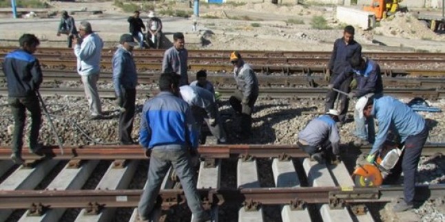 İran ve Azerbaycan demiryolları birleşiyor