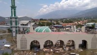 Endonezya’da depremde ölenlerin sayısı 384’e yükseldi