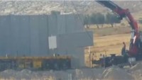 İsrail Rejimi El Halil Şehrinin Güneyine Duvar Örmeye Başladı