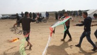 Siyonist Rejim Filistinlilerin Balonları Karşısında Acizdir