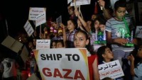 Filistinli çocuklar Gazze ablukasının kaldırılması için gösteri yaptı