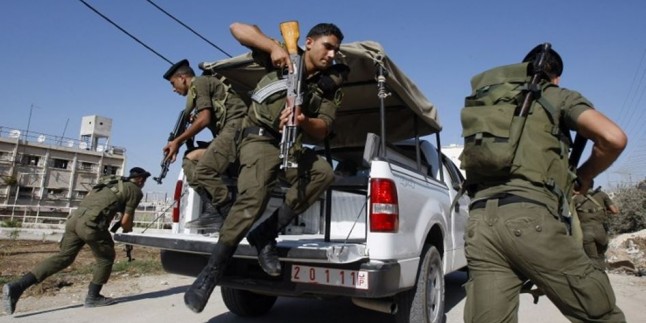 Filistin Yönetimi Güvenlik Birimleri Batı Yaka’da 5 Kişiyi Gözaltına Aldı