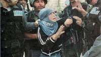 İsrail Rejimi Zindanlarında 450 Filistinli Çocuk Esir Bulunuyor