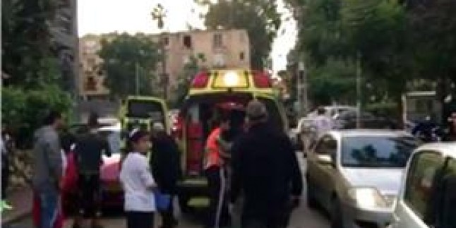 Tel Aviv Yakınlarında Feda Eylemi: Biri Ağır 3 Siyonist Yerleşimci Yaralandı