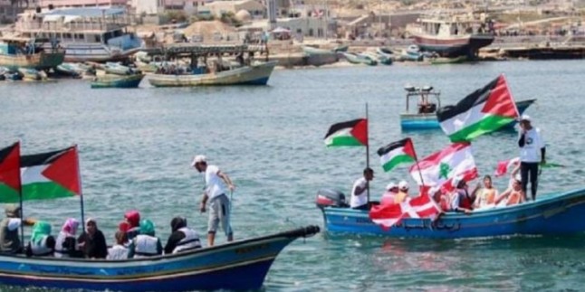 Siyonist İsrail Rejimi Özgürlük 2 Gemisindeki 7 Kişiyi Serbest Bıraktı