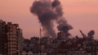 Siyonist İsrail Savaş Uçakları Gazze Direnişçilerini Bombaladı