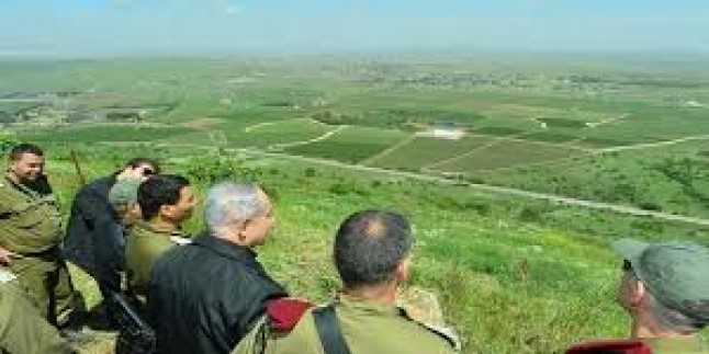 Siyonist Trump, İsrail İşgali altındaki Golan Tepelerini Tanıma Zamanının Geldiğini İddia Etti