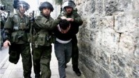 Siyonist İsrail Güçleri Batı Yaka ve Kudüs’te 22 Filistinliyi Gözaltına Aldı