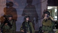 İşgal Güçleri Batı Yaka ve Kudüs’te 7 Filistinliyi Gözaltına Aldı