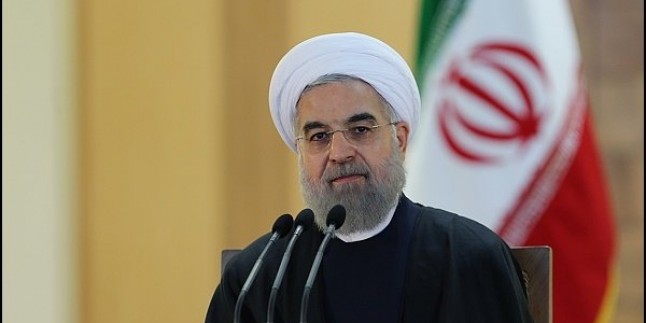 İslami İran Cumhurbaşkanı Ruhani, bu akşam canlı bir televizyon programında İran halkına seslenecek