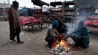 Hindistan’da dondurucu soğuklarda 187 kişi öldü
