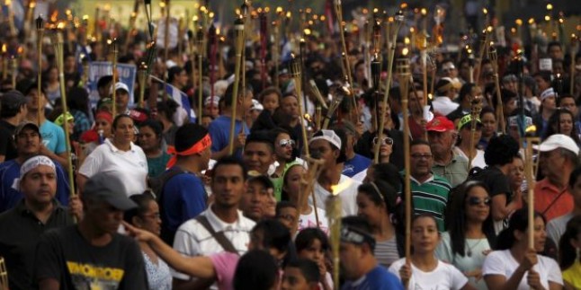 Honduras’ta Orlando hükümetine karşı gösteriler sürüyor