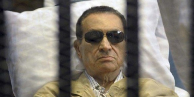 Mısır Halkının Devirdiği Siyonist Mübarek Serbest Bırakılıyor