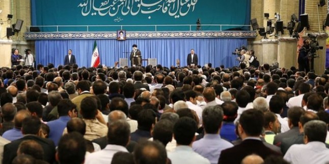 İmam Seyyid Ali Hamanei: Bölgeyi Terk Edecek Olan Ülke İran Değil, Bizzat ABD’nin Kendisi Olacaktır