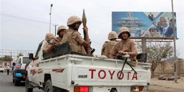 Mansur Hadi Güçleri Son Merkezleri Aden’i Kaybetti