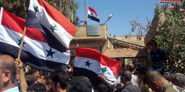 7 Yılın Ardından, Suriye Bayrağı Çatışmaların Başladığı Dera’da