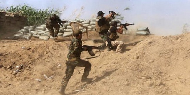 Irak Ordusu Felluce Şehrinin Güneyinde Yer Alan Fırat Nehrine Doğru İlerliyor