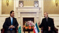 Laricani: İran ile Pakistan’ın düşmanları aynıdır