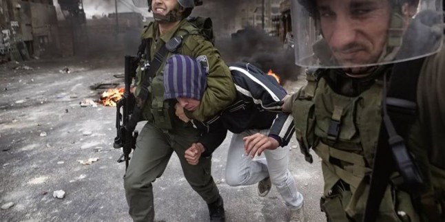 Siyonist İsrail ​Güçleri Bu Sabah Batı Yaka ve Kudüs’te 23 Filistinliyi Gözaltına Aldı