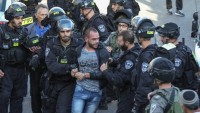 Siyonist İsrail güçleri Batı Şeria’da 21 Filistinliyi gözaltına aldı