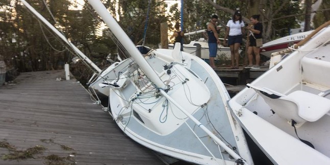 Karayipler ve ABD’yi vuran Irma kasırgası 55 can aldı