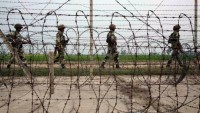 Pakistan-Hindistan sınırında çatışma: Biri Hint askeri toplam beş ölü
