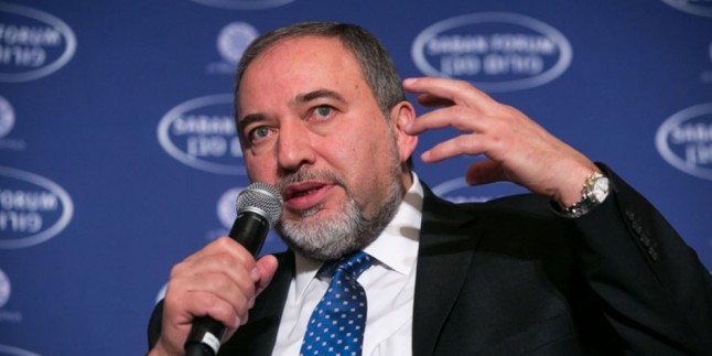 Liberman: Dönüş Yürüyüşü Bizi Hamas’a Para Göndermeye Mecbur Etti
