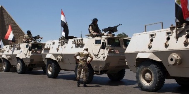 Mısır’da bombalı saldırı: 3 ölü