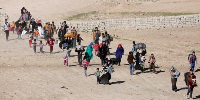 Musul’da son iki gün içerisinde 3 binden fazla sivil evlerini terk etti