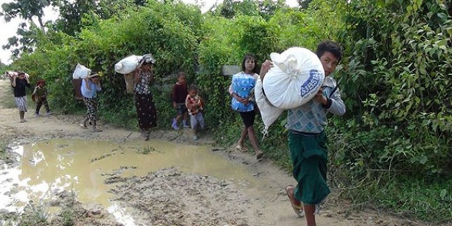 Myanmar hükümetinden ülkenin doğusundaki bir köye saldırı