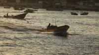Mısır Askerleri Rafah Açıklarında Ateş Açarak Filistinli Balıkçıyı Yaraladı
