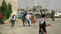 Nablus’a Bağlı Beyt Decen Beldesinde İsrail Askerleriyle Filistinli Gençler Çatıştı