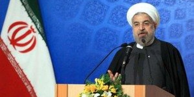 Hasan Ruhani: İran halkı kendi haklarına ulaşmak için direnecek ve yabancılara yaptırımlarını sürdürmeye izin vermeyecek