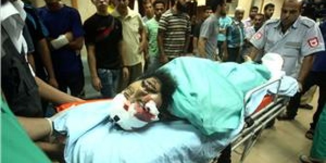 İsrail Uçakları Gazze’de Kassam’a Ait Eğitim Noktasını Vurdu: 2 Polis Yaralandı