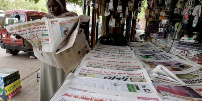 Sudan’da Bazı Gazetelerin Toplatılması Üzerine Gazeteciler Greve Gitti