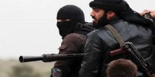 Suriye’deki Teröristler Birbirine Girdi: Nusra Teröristleri 2 ÖSO Liderini Öldürdü