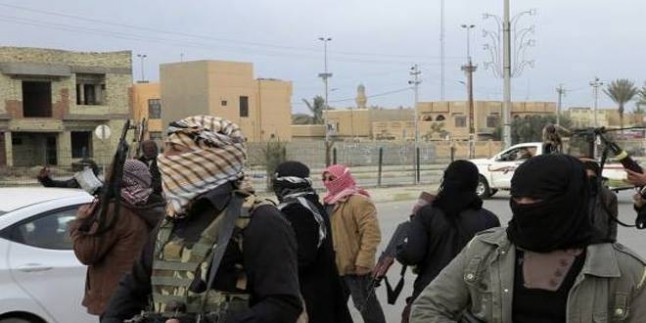 Deyrezzor Kırsalında IŞİD Teröristlerine Karşı Halk Ayaklanması Giderek Büyüyor